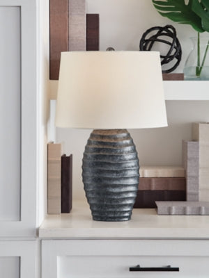 Caronick Table Lamp (Set of 2) - Furniture House (VA)