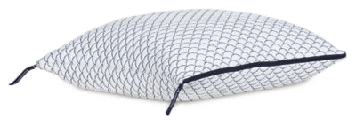DreamCloudTM Classic / Pillow (Set of 4) - Furniture House (VA)