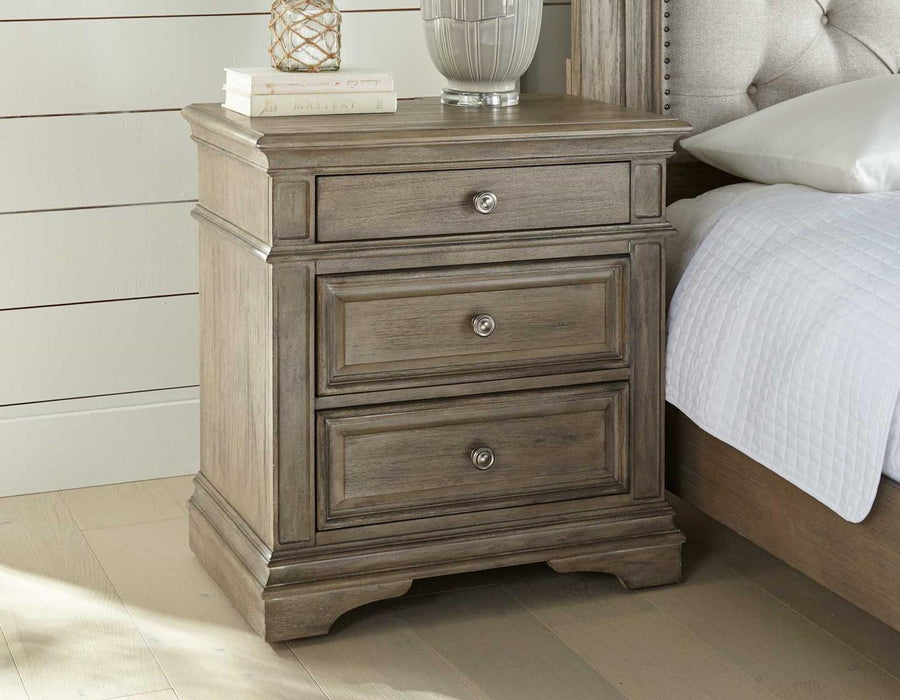 Steve Silver Highland Park 3 Drawer Nightstand in Waxed Driftwood