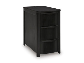 Camdill Chairside End Table - Furniture House (VA)