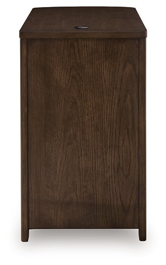 Camdill Chairside End Table - Furniture House (VA)