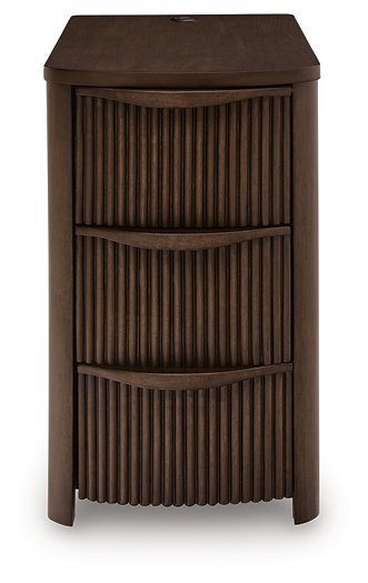 Camdill Chairside End Table - Furniture House (VA)