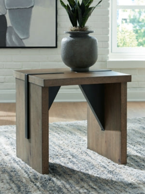 Kandinew End Table - Furniture House (VA)