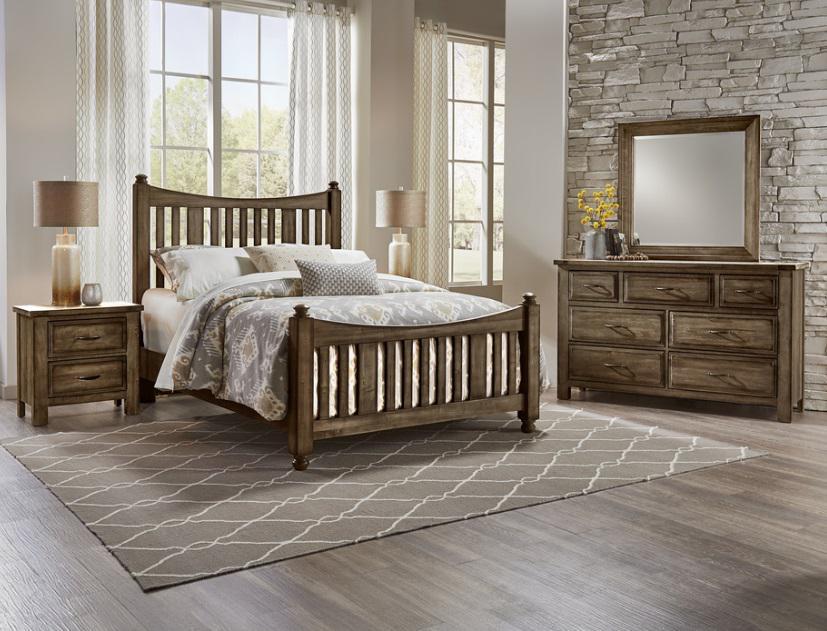 Vaughan-Bassett Maple Road King Slat Poster Bed  in Maple Syrup