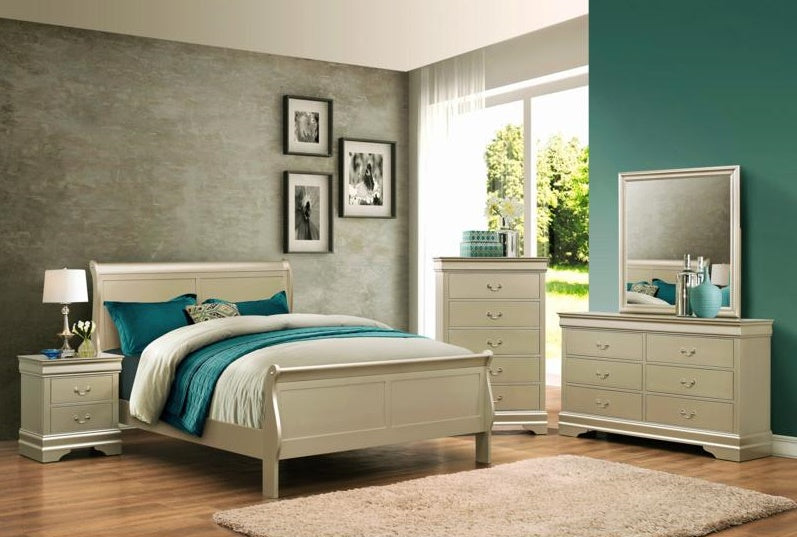 Crown Mark Louis Philip Queen Sleigh Bed in Champagne