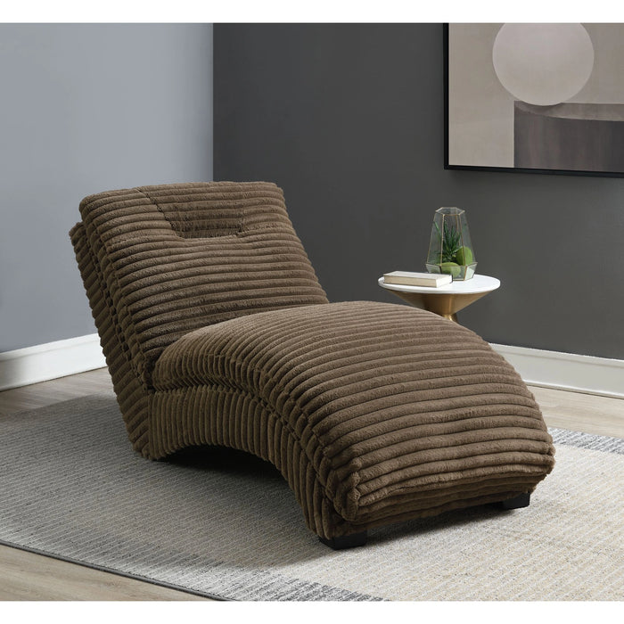 Dominick II Chaise in Masis