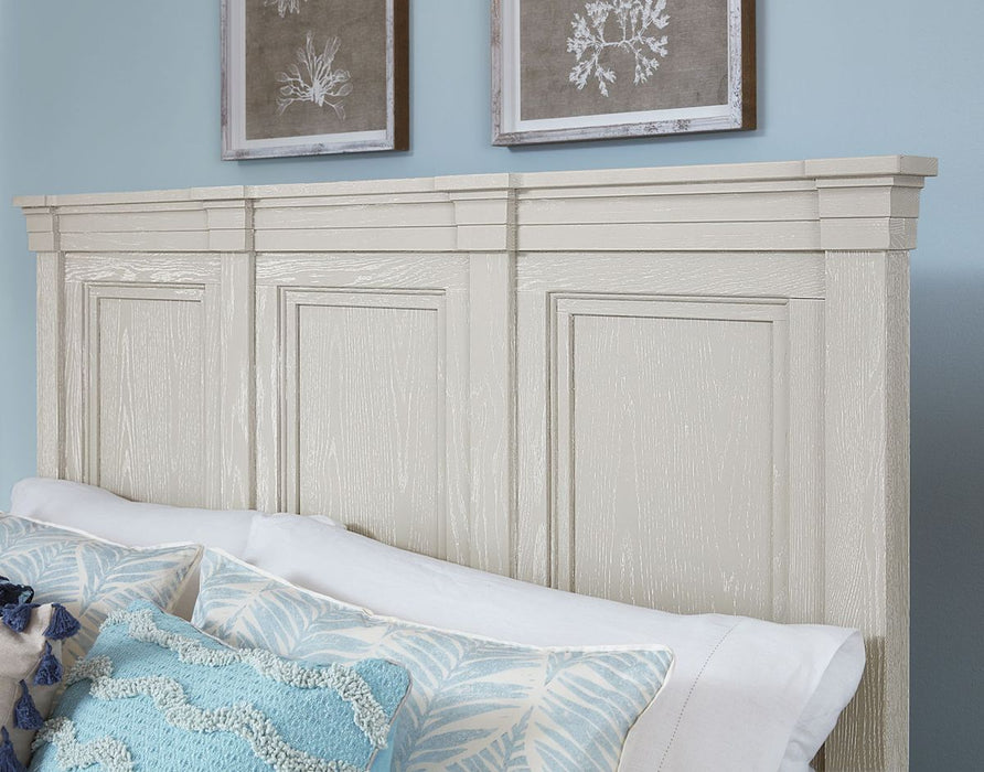 Vaughan-Bassett Passageways Oyster Grey Cal King Mansion Bed in Grey